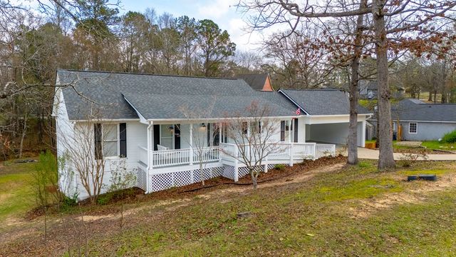 246 Lee Road 2040, Phenix City, AL 36870