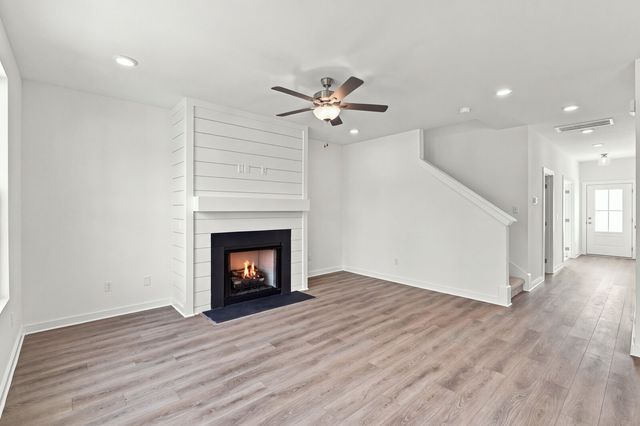 8204 Netterfield Drive, White House, TN 37188