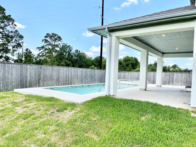 133 Cedar Hammock Trail, Tomball, TX 77375