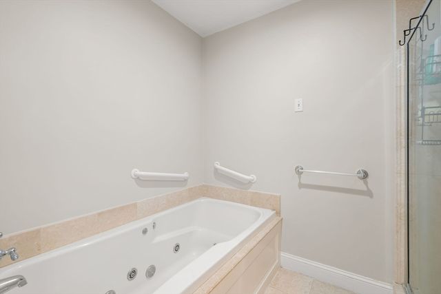 47 Village Avenue 203, Dedham, MA 02026