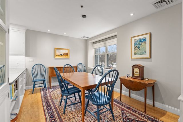 47 Village Avenue 203, Dedham, MA 02026