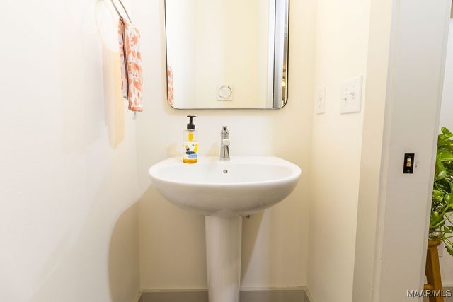 7117 Fain Park Drive, Montgomery, AL 36117