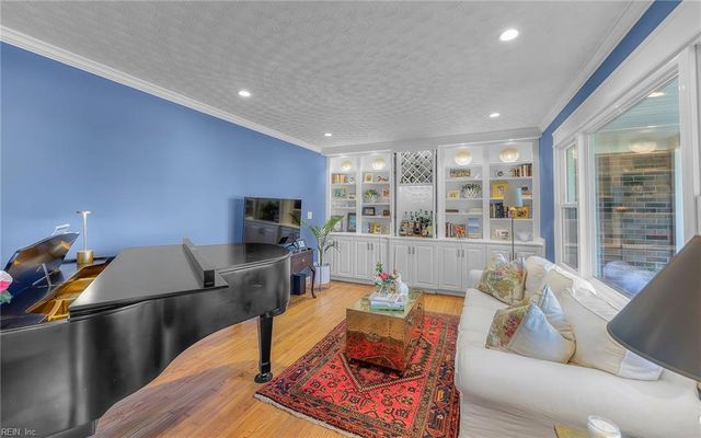 953 Covey ST, Virginia Beach, VA 23454