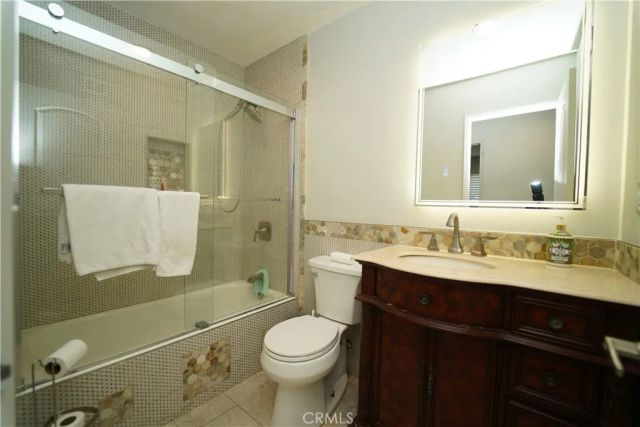 4700 Topanga Canyon, Los Angeles, CA 91364