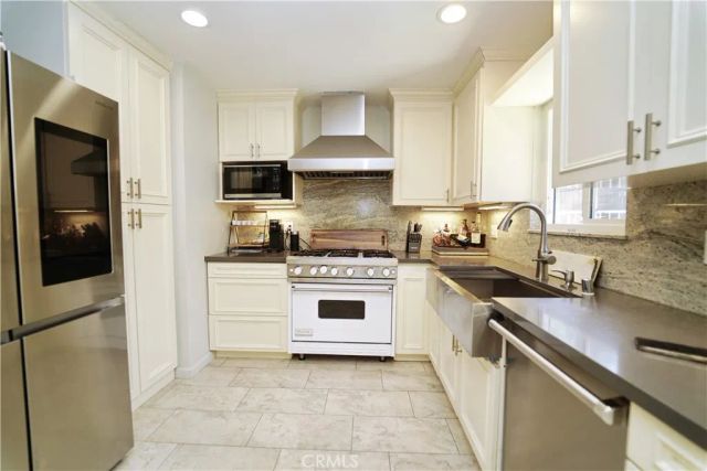 4700 Topanga Canyon, Los Angeles, CA 91364