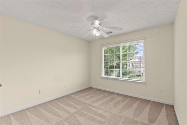 2137 Black Oak Lane, Ellenwood, GA 30294