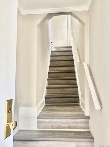 66 Kenmore Road, Valley Stream, NY 11581