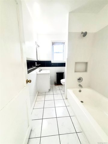 66 Kenmore Road, Valley Stream, NY 11581