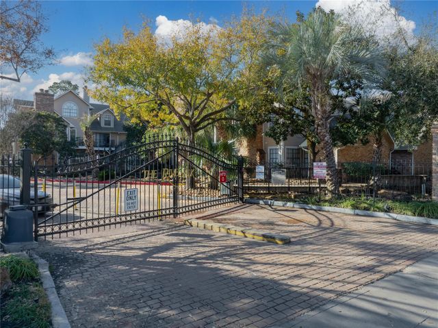 2300 Old Spanish Trail 2123, Houston, TX 77054