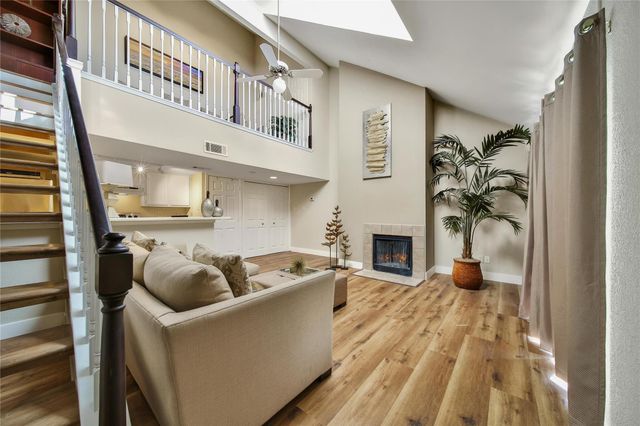 2300 Old Spanish Trail 2123, Houston, TX 77054