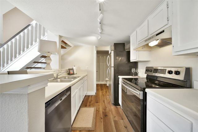 2300 Old Spanish Trail 2123, Houston, TX 77054