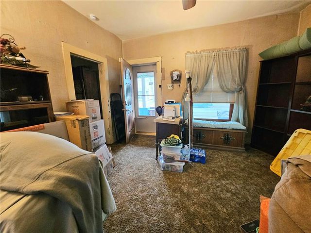 1010 W 3rd Street, Pittsburg, KS 66762