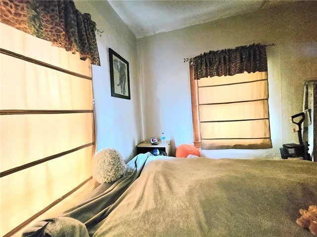 1010 W 3rd Street, Pittsburg, KS 66762