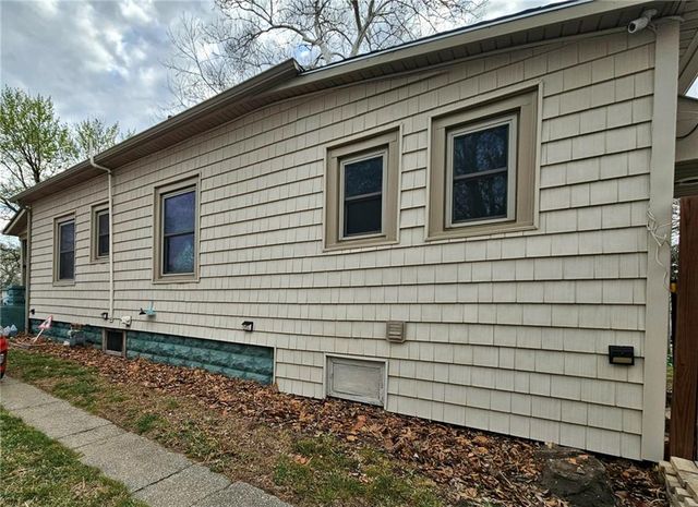 1010 W 3rd Street, Pittsburg, KS 66762