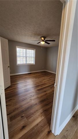 249 Farm Brook Lane, Dallas, GA 30157