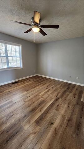 249 Farm Brook Lane, Dallas, GA 30157