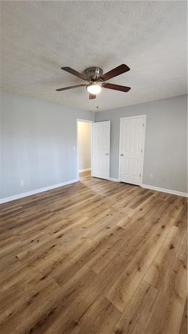 249 Farm Brook Lane, Dallas, GA 30157