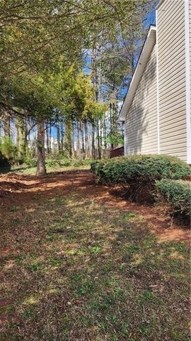 249 Farm Brook Lane, Dallas, GA 30157