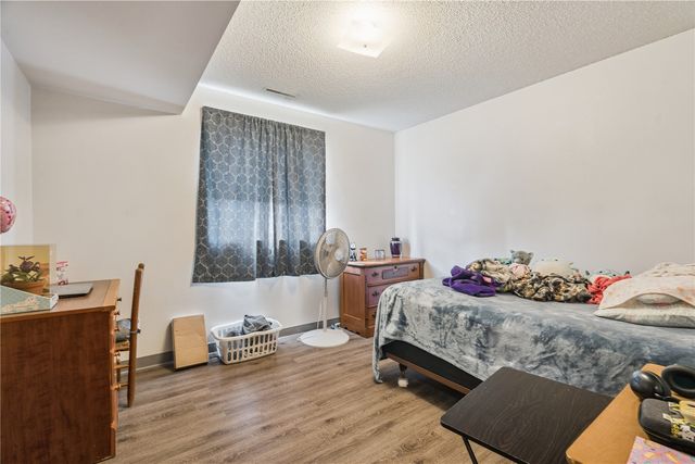 125 E Boyson Road 900, Hiawatha, IA 52233