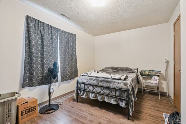 125 E Boyson Road 900, Hiawatha, IA 52233