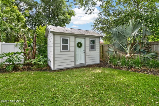 2735 AMERICA, Jacksonville Beach, FL 32250