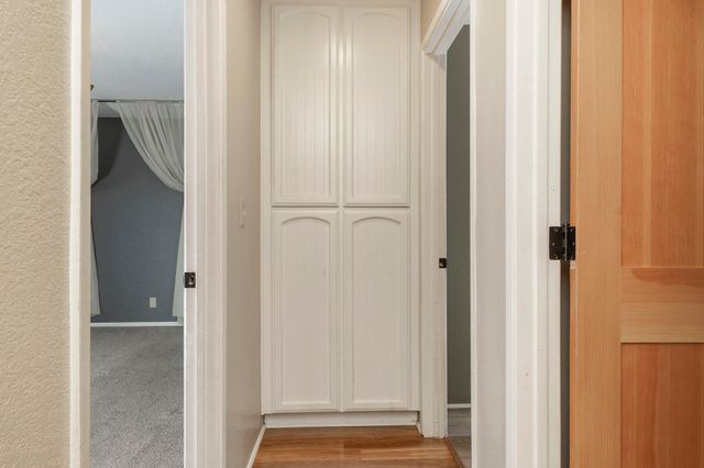 1888 NE Beacon Drive, Grants Pass, OR 97526