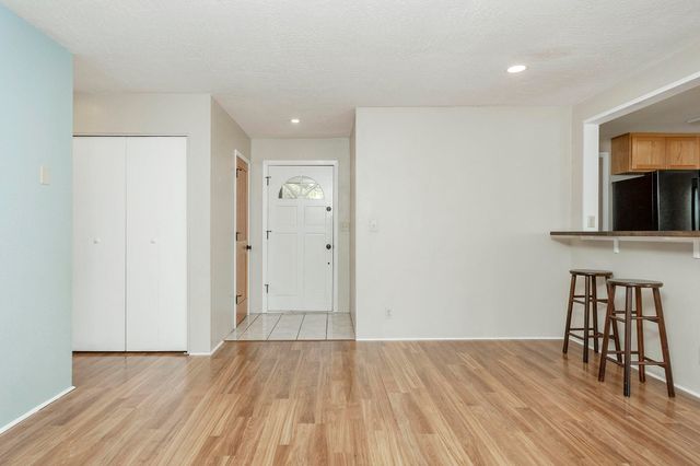 1888 NE Beacon Drive, Grants Pass, OR 97526