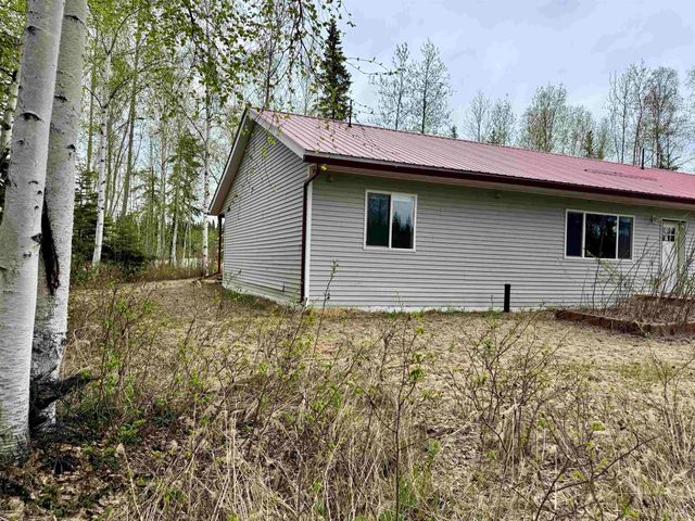 2505 SINGA STREET, North Pole, AK 99705