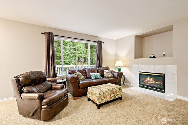 10311 NE 156th Place, Bothell, WA 98011