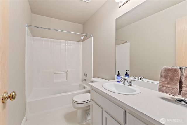 10311 NE 156th Place, Bothell, WA 98011