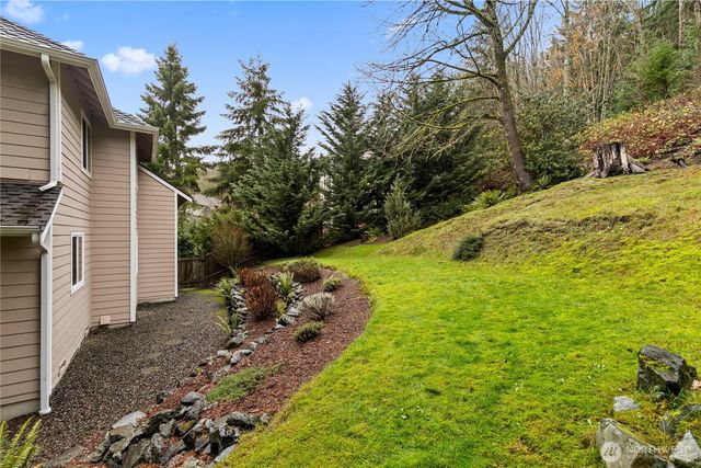 10311 NE 156th Place, Bothell, WA 98011