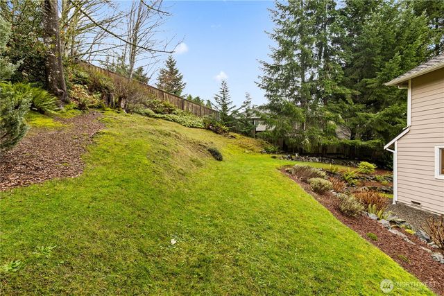 10311 NE 156th Place, Bothell, WA 98011