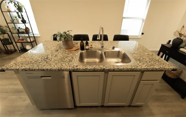 1607 Ackerly Drive, Forney, TX 75126