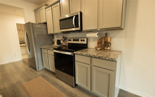 1607 Ackerly Drive, Forney, TX 75126