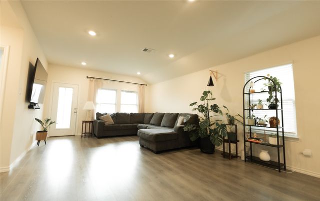 1607 Ackerly Drive, Forney, TX 75126