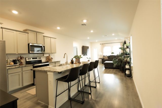 1607 Ackerly Drive, Forney, TX 75126