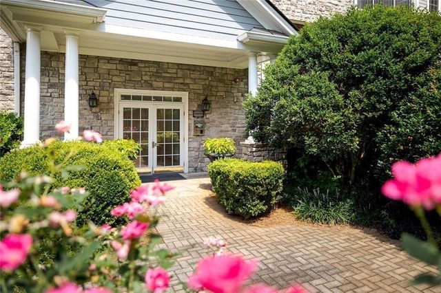 4100 Paces Walk SE 4301, Atlanta, GA 30339