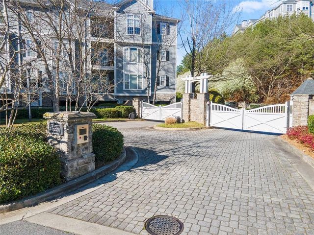 4100 Paces Walk SE 4301, Atlanta, GA 30339