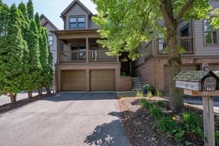 200 WILLIAM STREET #402, De Pere, WI 54115