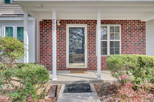 7936 Shadow Oak Drive, North Charleston, SC 29406