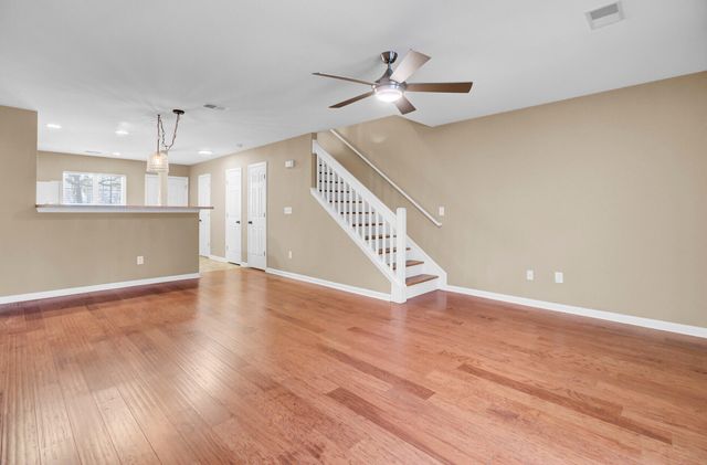 7936 Shadow Oak Drive, North Charleston, SC 29406