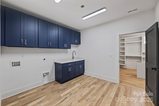 5014 Ohm Lane, Charlotte, NC 28270