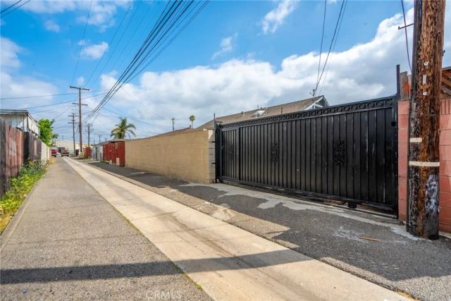 821 N Pauline, Anaheim, CA 92805