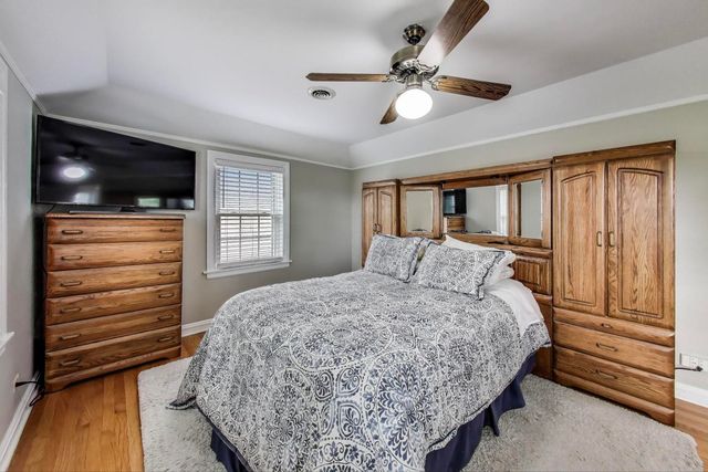 7744 W Thorndale Avenue, Chicago, IL 60631