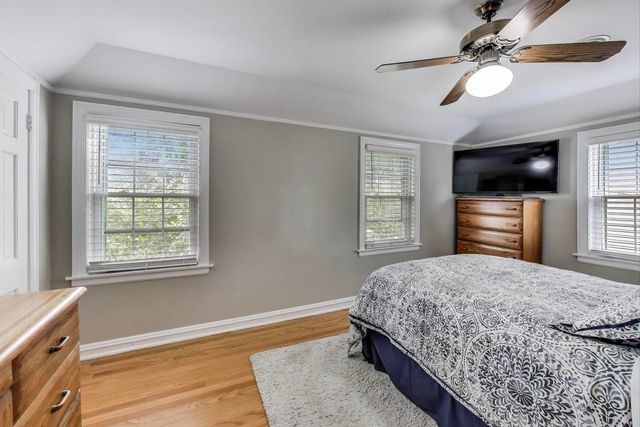 7744 W Thorndale Avenue, Chicago, IL 60631