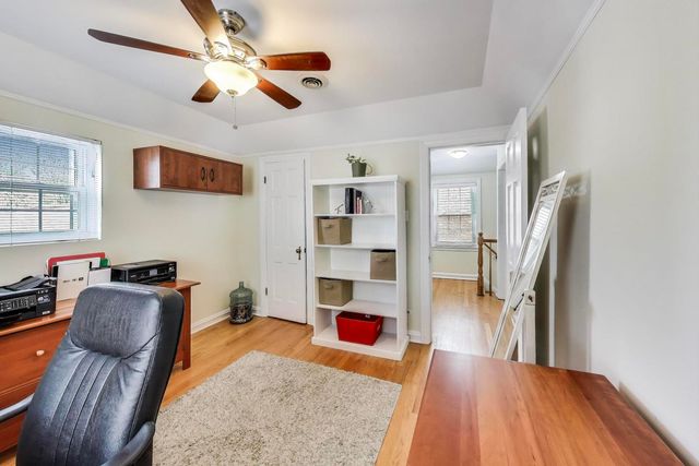 7744 W Thorndale Avenue, Chicago, IL 60631