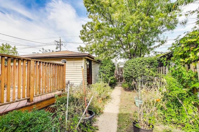 7744 W Thorndale Avenue, Chicago, IL 60631