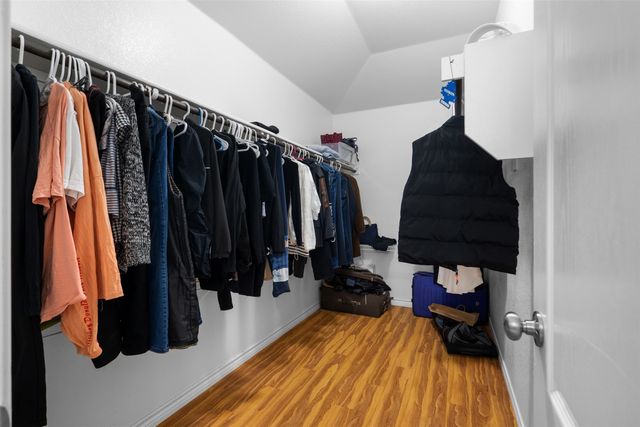 1916 Gayla Creek Drive, Little Elm, TX 75068