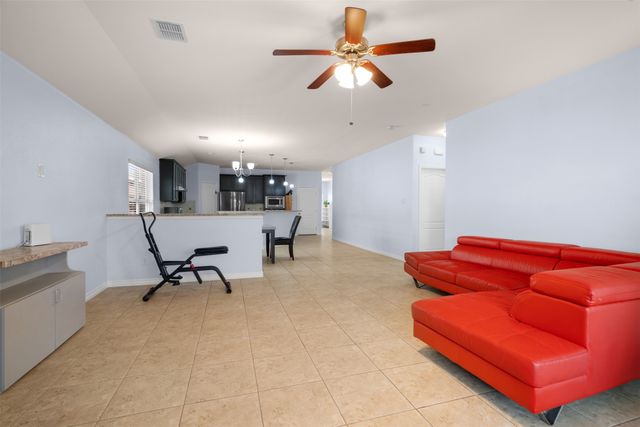 1916 Gayla Creek Drive, Little Elm, TX 75068