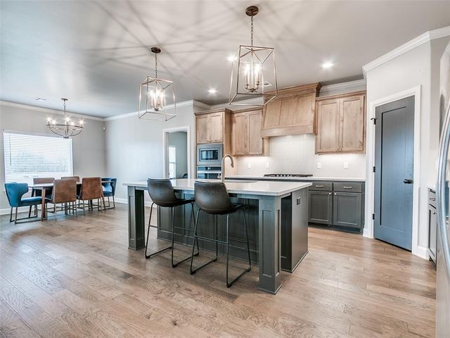 14349 White Falls Lane, Edmond, OK 73025